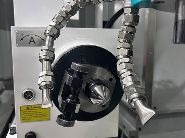 gear grinding machine