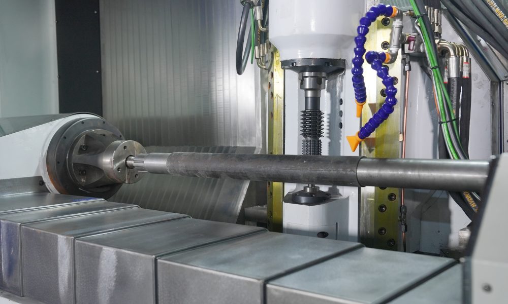 long shaft spline gear hobbing machine